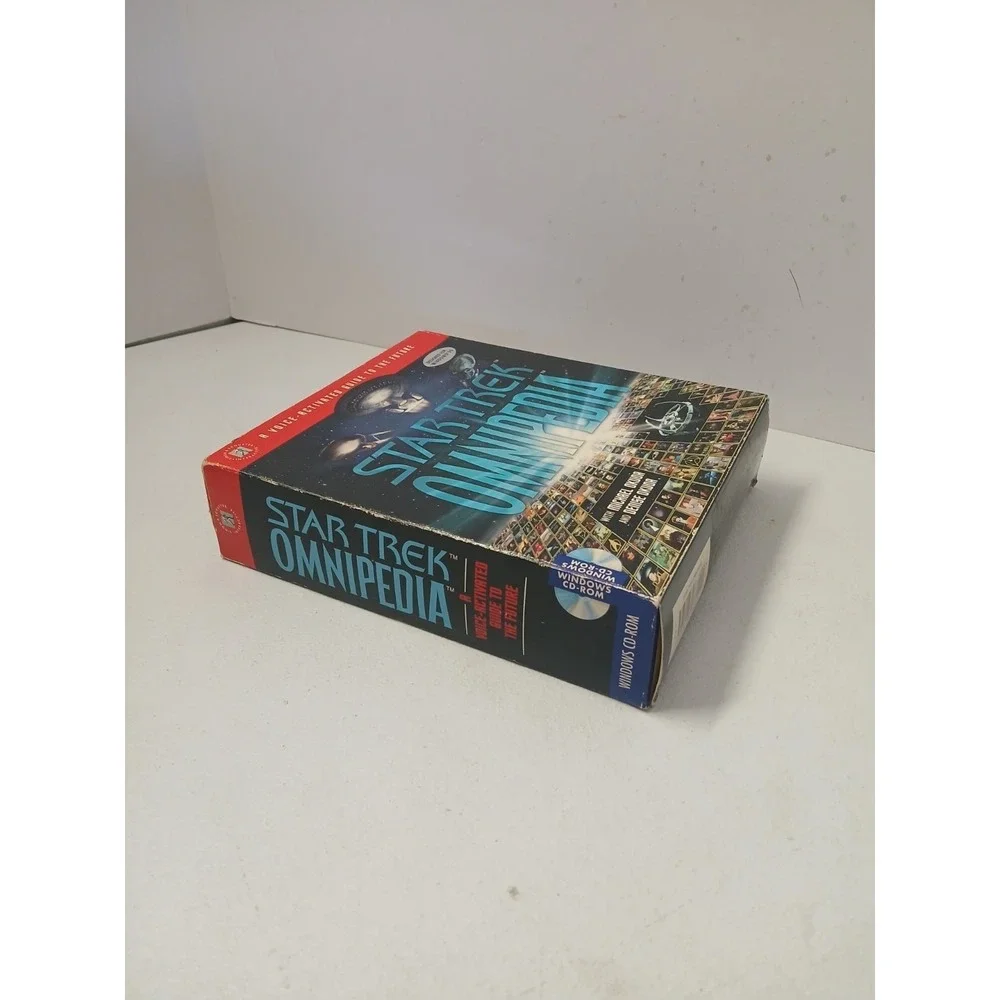 2 interactive pc CD/ROMs Star Trek Omnipedia (sealed) & STNG‎ Technical Manual